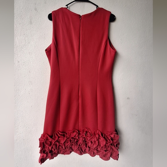 Donna Ricco Red Scuba Sleeveless Ruffle Hem Women's Mini Dress Size 12 NWOT - Picture 2 of 8
